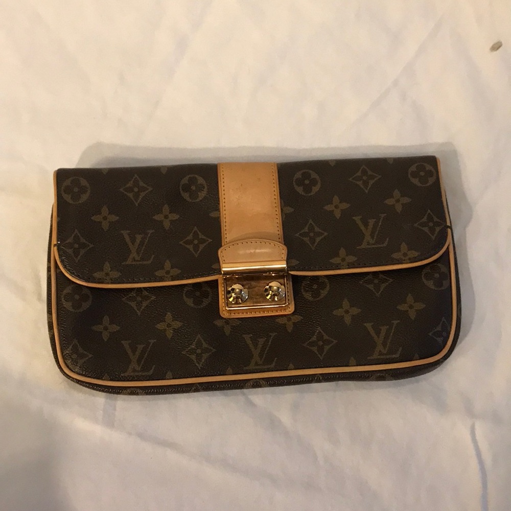 Louis Vuitton clutch